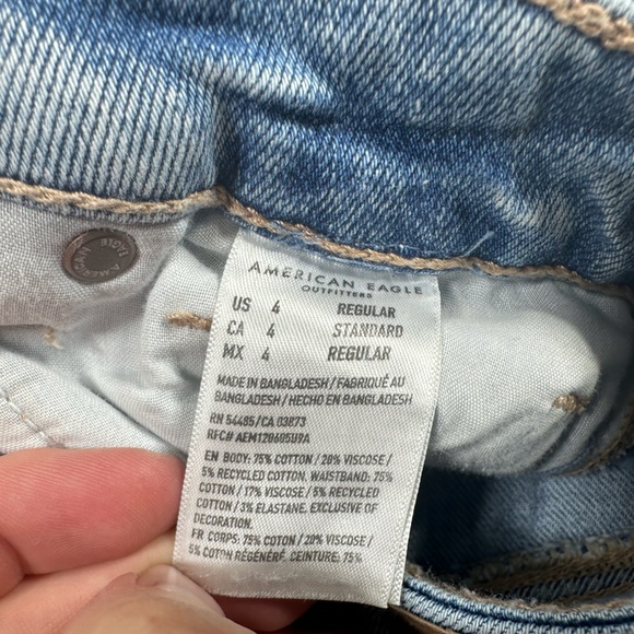 American Eagle Outfitters Distressed Denim Mom Straight Jean - Picture 8 of 9